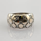 Ring aus Weißgold mit Diamanten