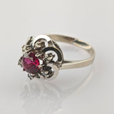 Eleganter Weißgold-Ring mit Turmalin in Brilliantschliff