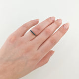 Eleganter Weißgold-Ring mit 7 blauen Spinellen