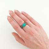 Silberring mit türkisfarbenem Cabochon