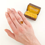 Goldring mit Citrin im Originaletui