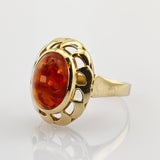 Ring aus Gold mit Bernstein