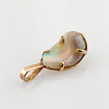 Goldanhänger mit Opal – um 1970