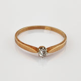 Rosé Étoile – Solitärring aus 585er Roségold mit Diamant 0,10 ct“
