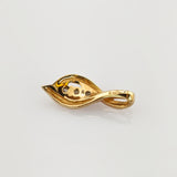 Goldanhänger mit Diamanten Blattmotiv
