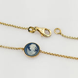 Vergoldetes Armband mit blauer Kamee